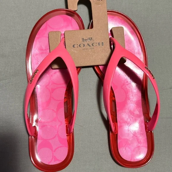 Coach Nisa Sandals - Picture 1 of 3